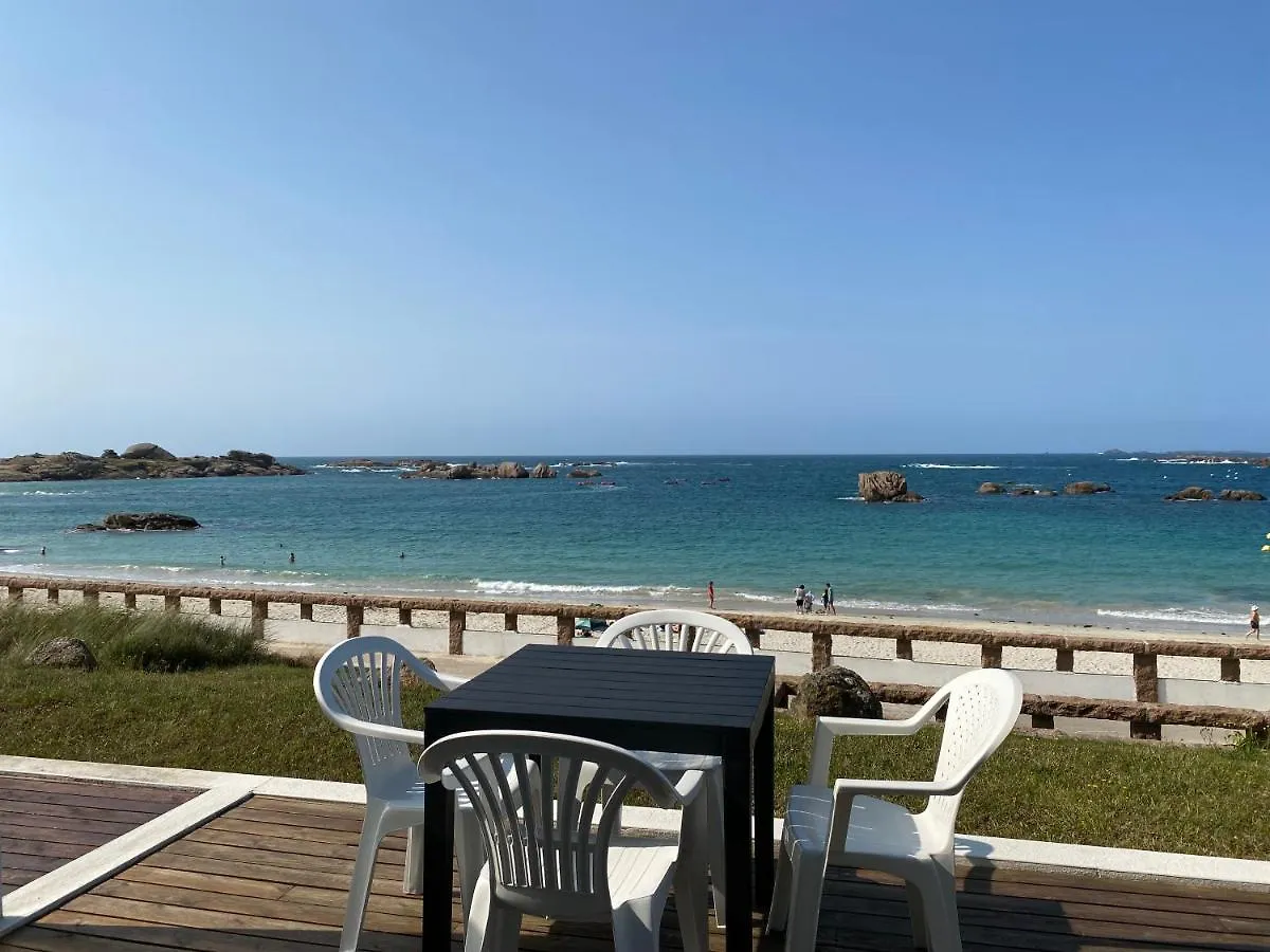 Appartement Vue Sur Mer Avec Terrasse, Plage Greve Blanche Tregastel - Ref 791 Apartment