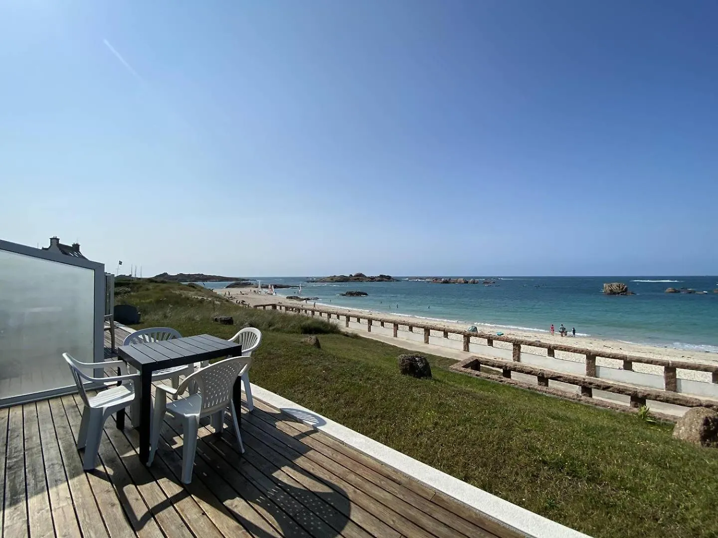 Appartement Vue Sur Mer Avec Terrasse, Plage Greve Blanche Tregastel - Ref 791 Apartment